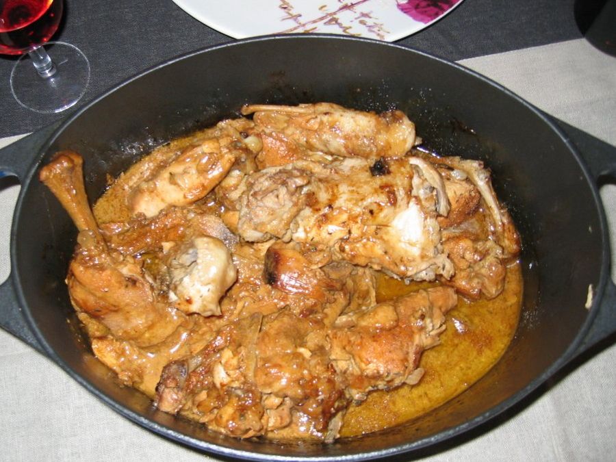 Poulet coco, plat créole préparé par Le Paille en Queue, traiteur en Dordogne
